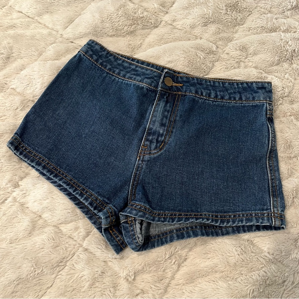Forever 21 Denim Blue Women's Shorts Size S